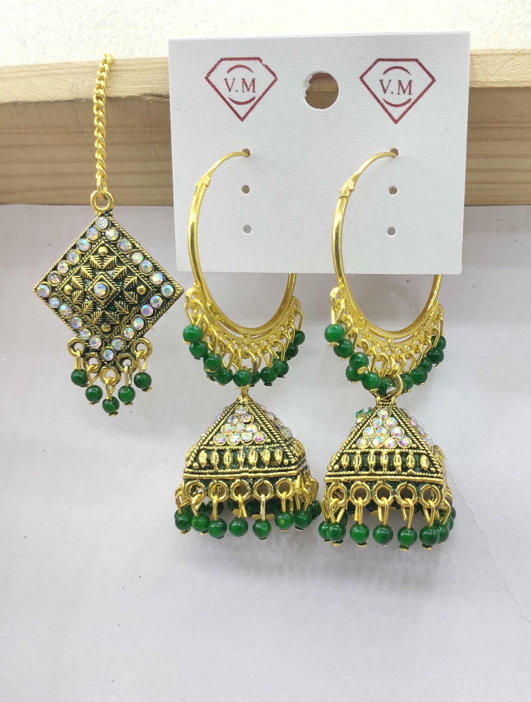 MAANG TIKKA SET WITH BIG JHUMKAS FOR WOMEN AND GIRLS Star Bangles