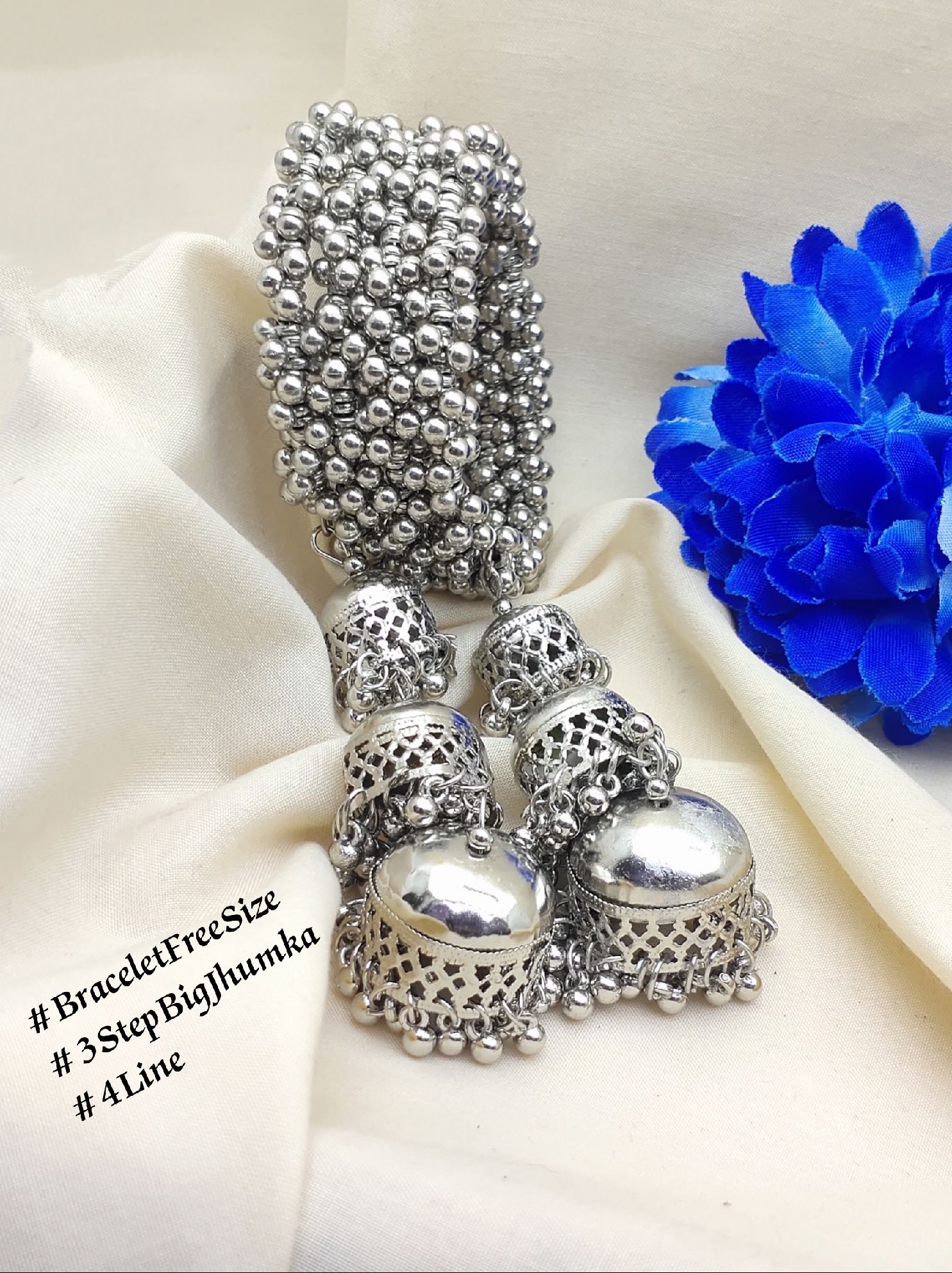 1PCS LINE STEP BIG JHUMKA FREE SIZE BRACELET FOR WOMEN AND