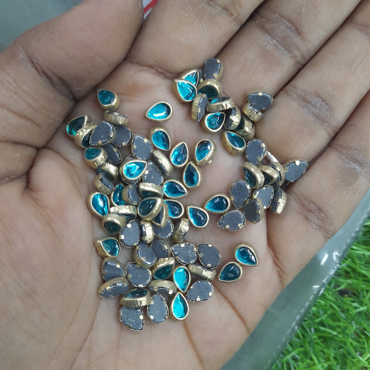 4mm SKY blue Colour Flat Kundan Stones , Clips ,Fitting Stone – Red Color, Round Shape, 20-Gram Pack for Craft, Jewellery, Bangles, and Embroidery Work main image 1