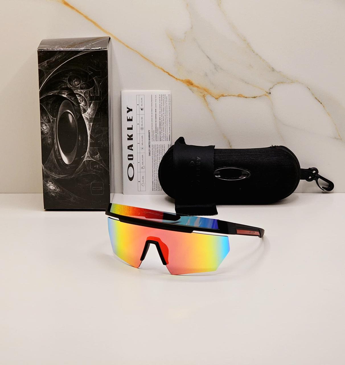 Oakley sunglasses with original box FAIRDEALMOBILES: Importer