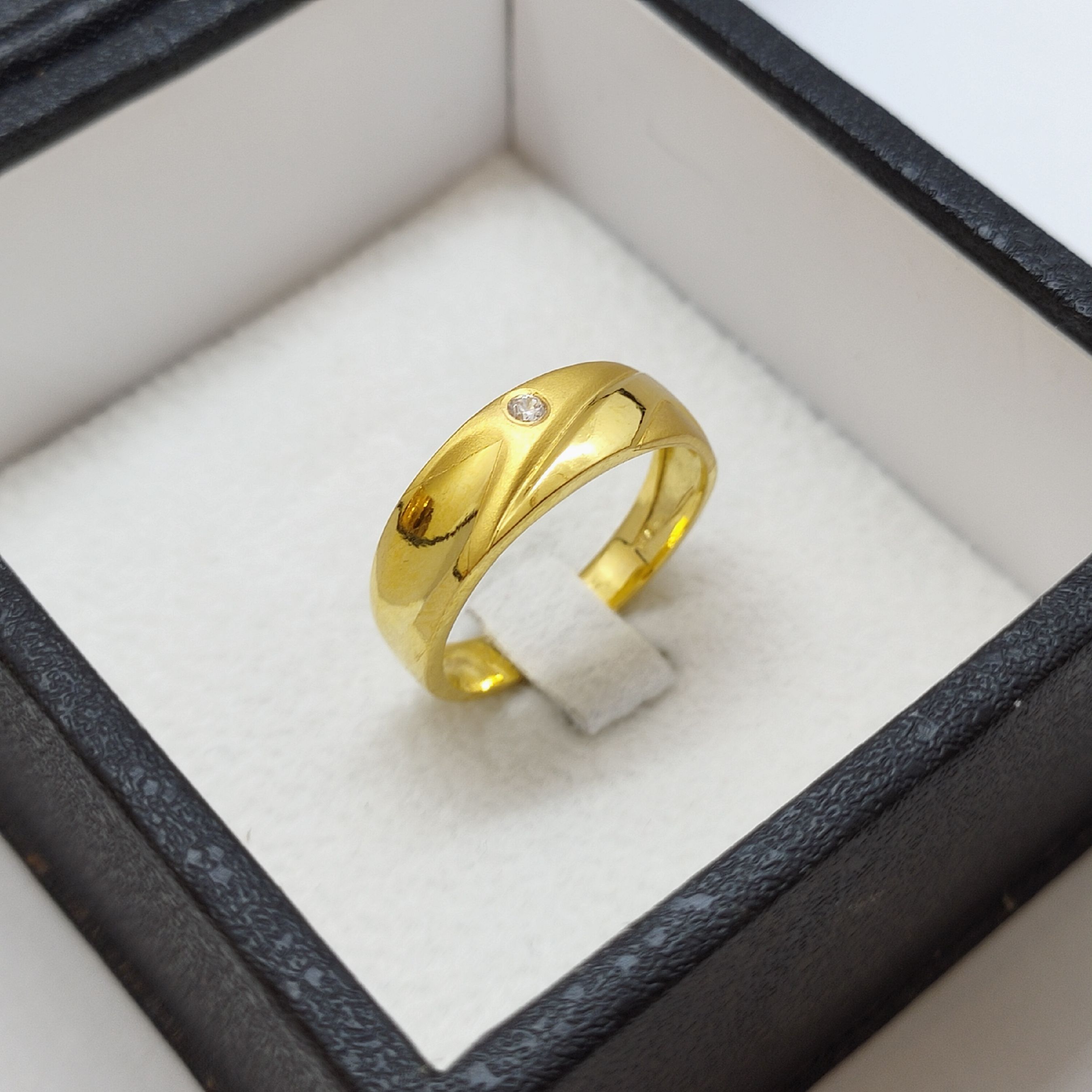 Couple Rings Sri Lanka Vogue Wedding Rings Wedding Rings In Vogue