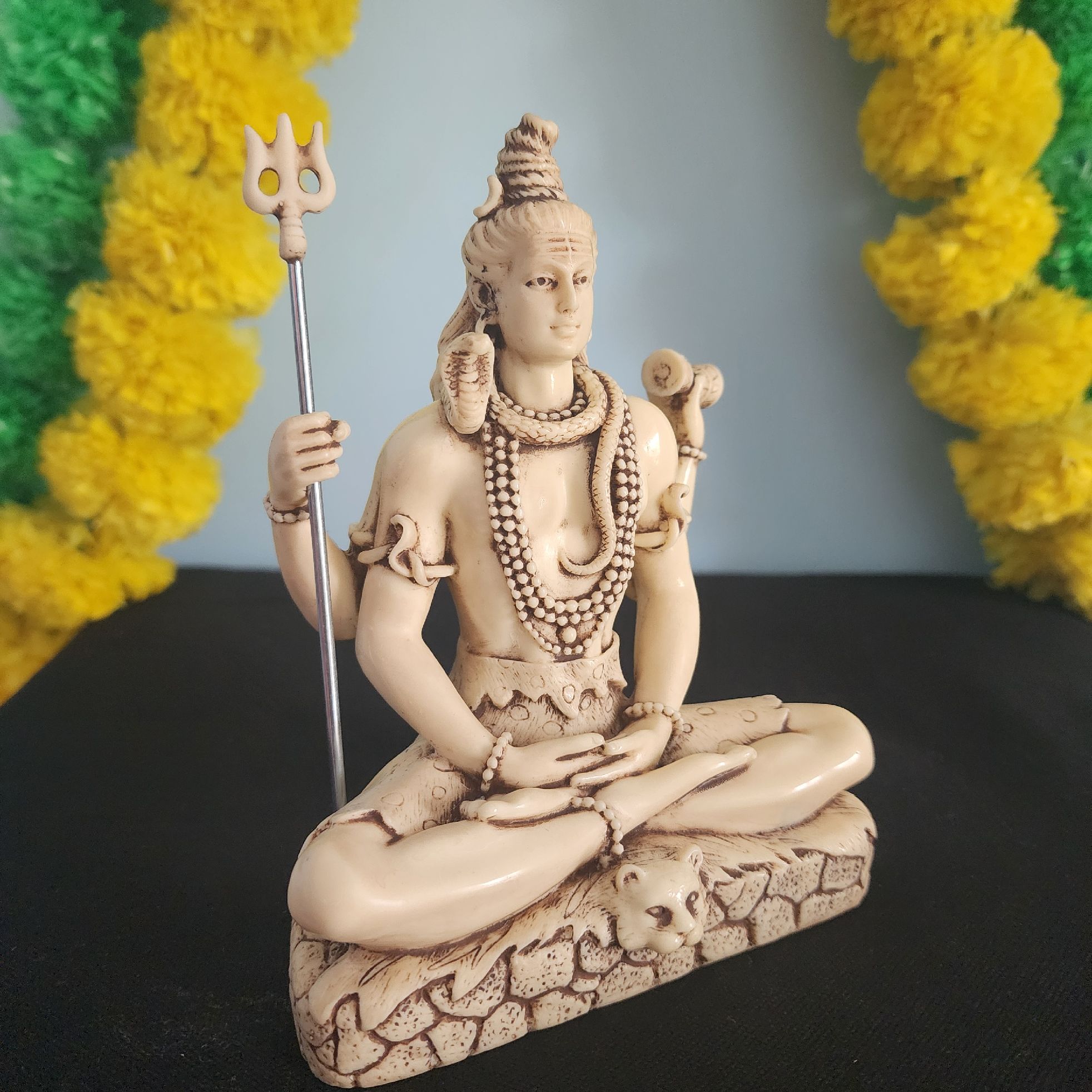 6 inch shiva sitting in ivory finish | SPIRITUALITYARTS