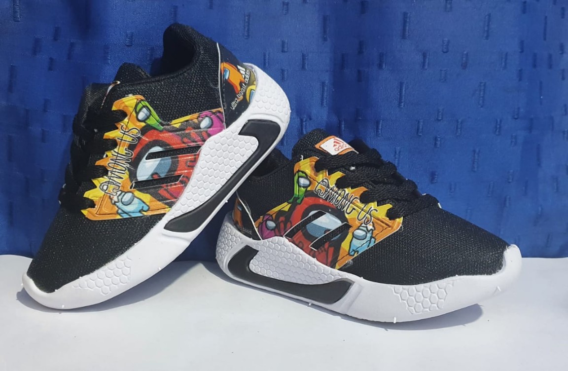 Adidas ULTRA BOOST 21al34 Among Us se respeta diseño Aleja