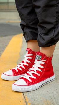 Converse rojas clearance botitas