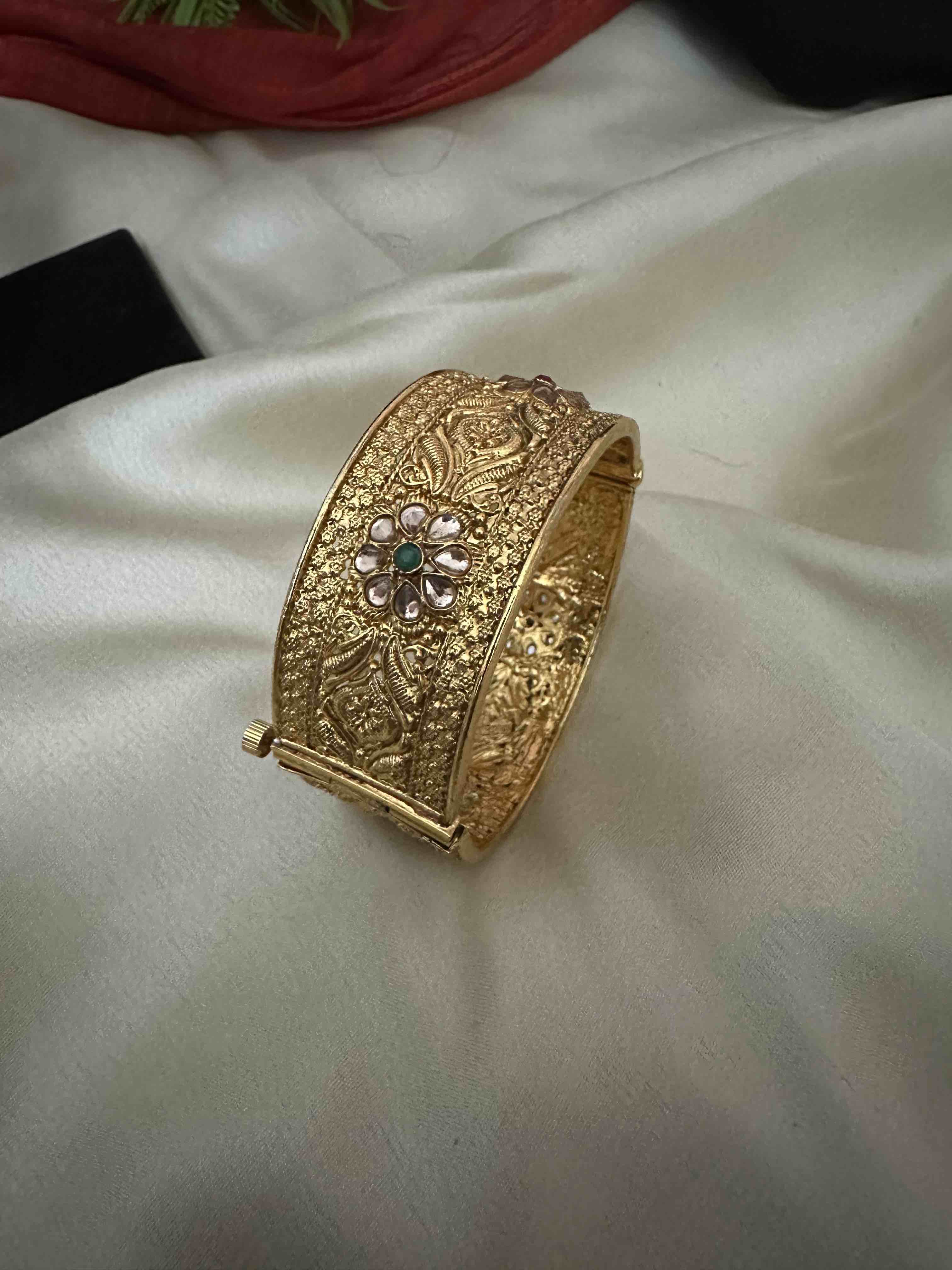 Openable Big Kada Bangle EthniQ