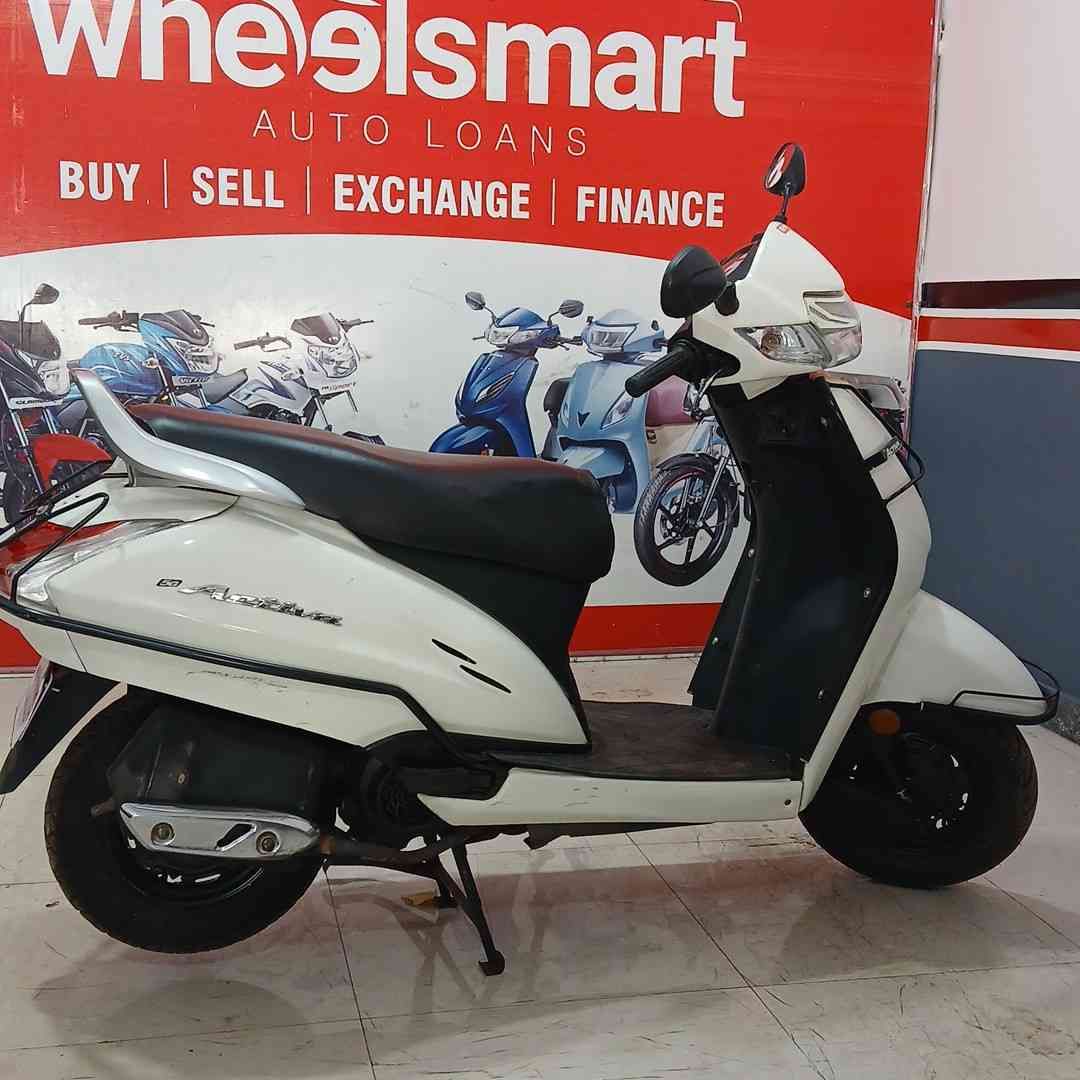 tvs scooty price compare activa 6g and tvs ntorq 125