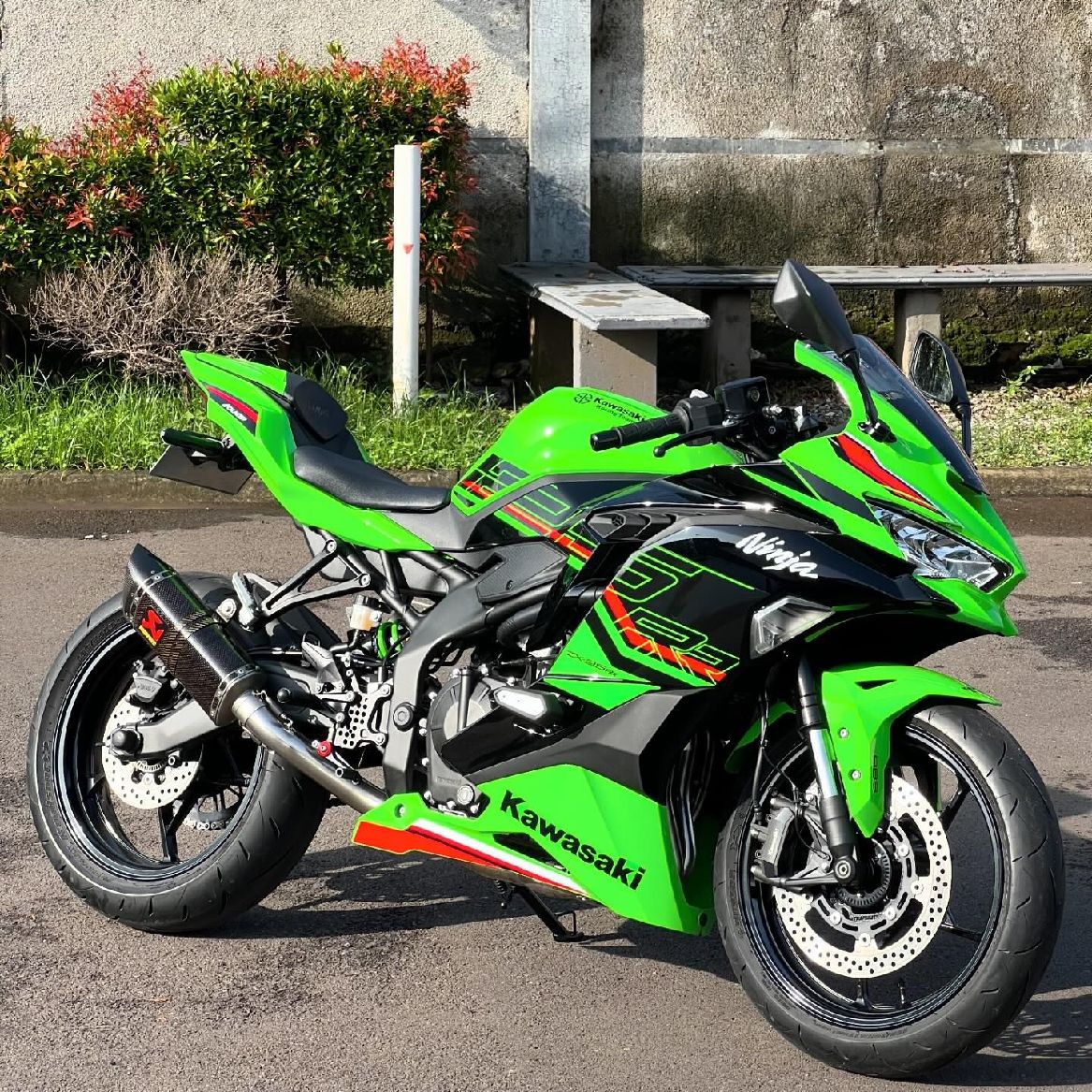 KAWASAKI authentic NINJA ZX 25RR