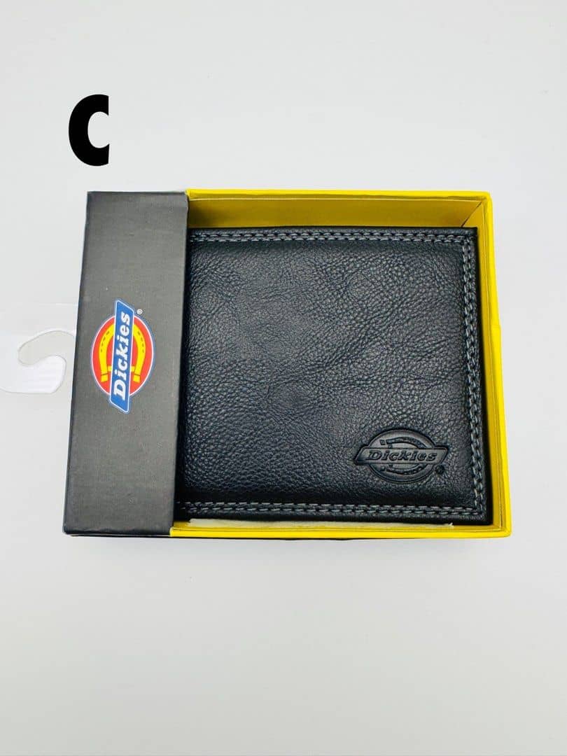 Billetera Dickies TO' ES ORISHA