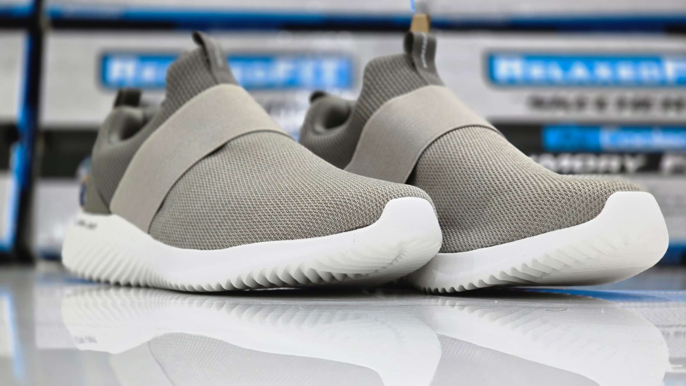 SK 64 SKECHERS Bounder Inshore Slip-Ons (UAE 🇦🇪 Stock) | Sneakerdrip