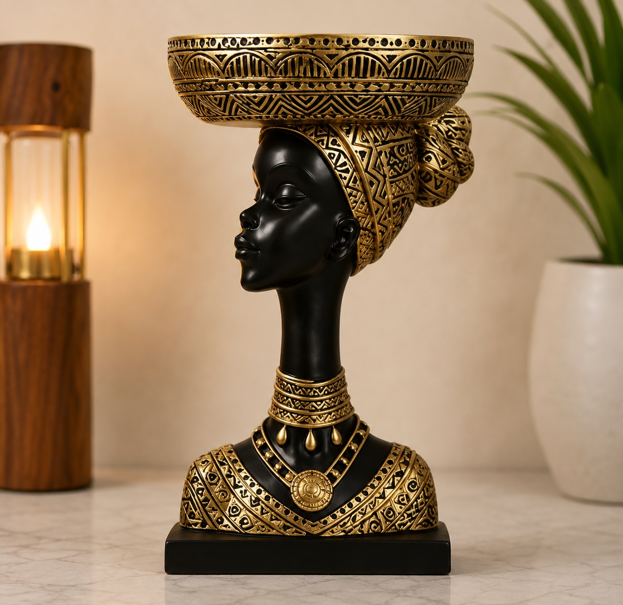 African Lady Showpiece