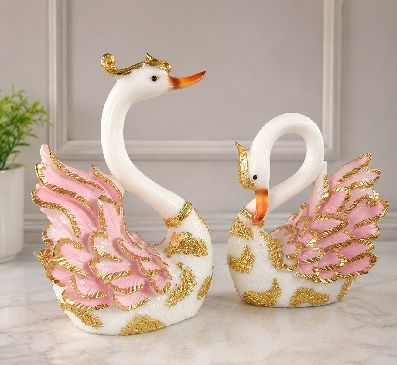Pink wings Swan Showpiece